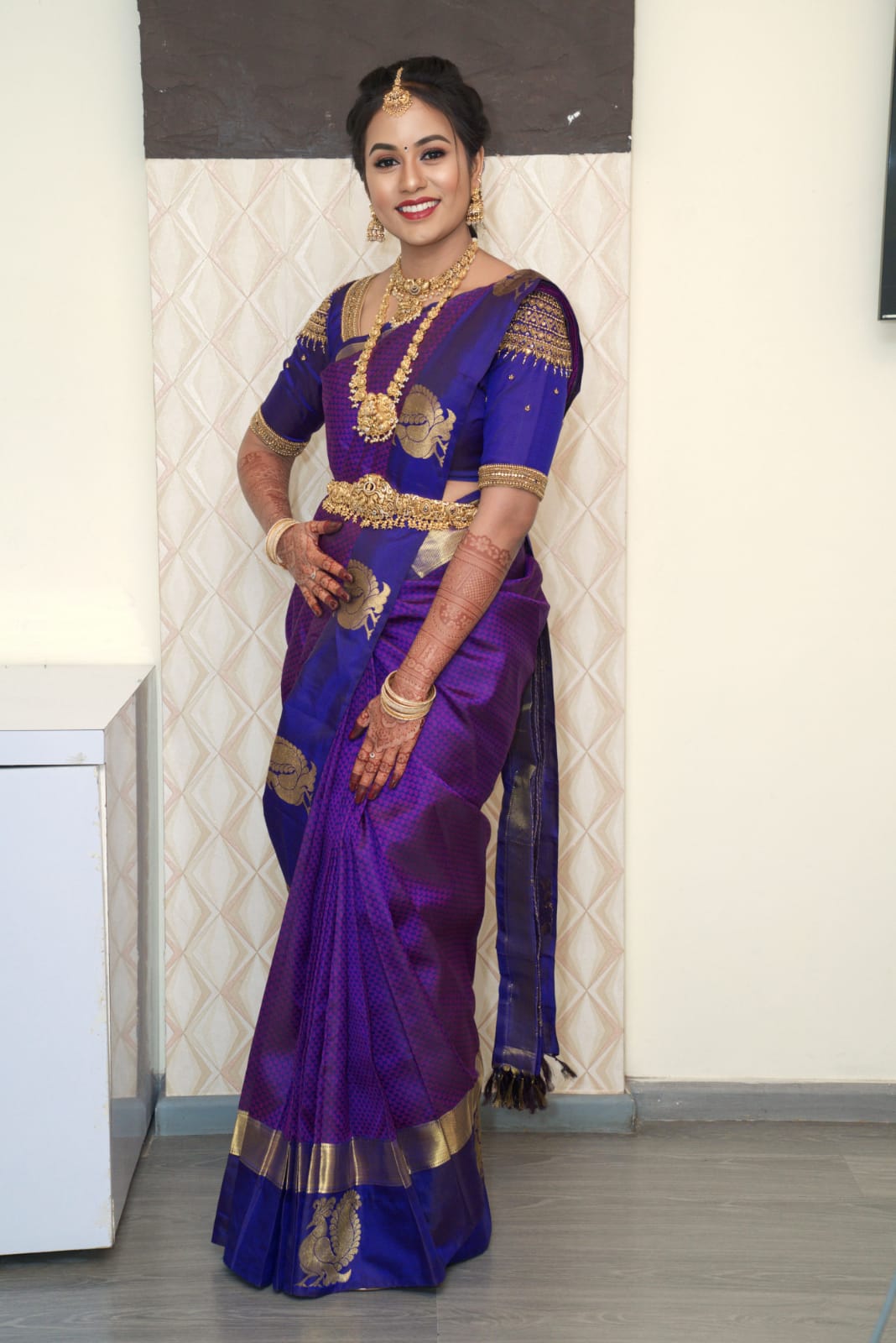 Saree dropping 3