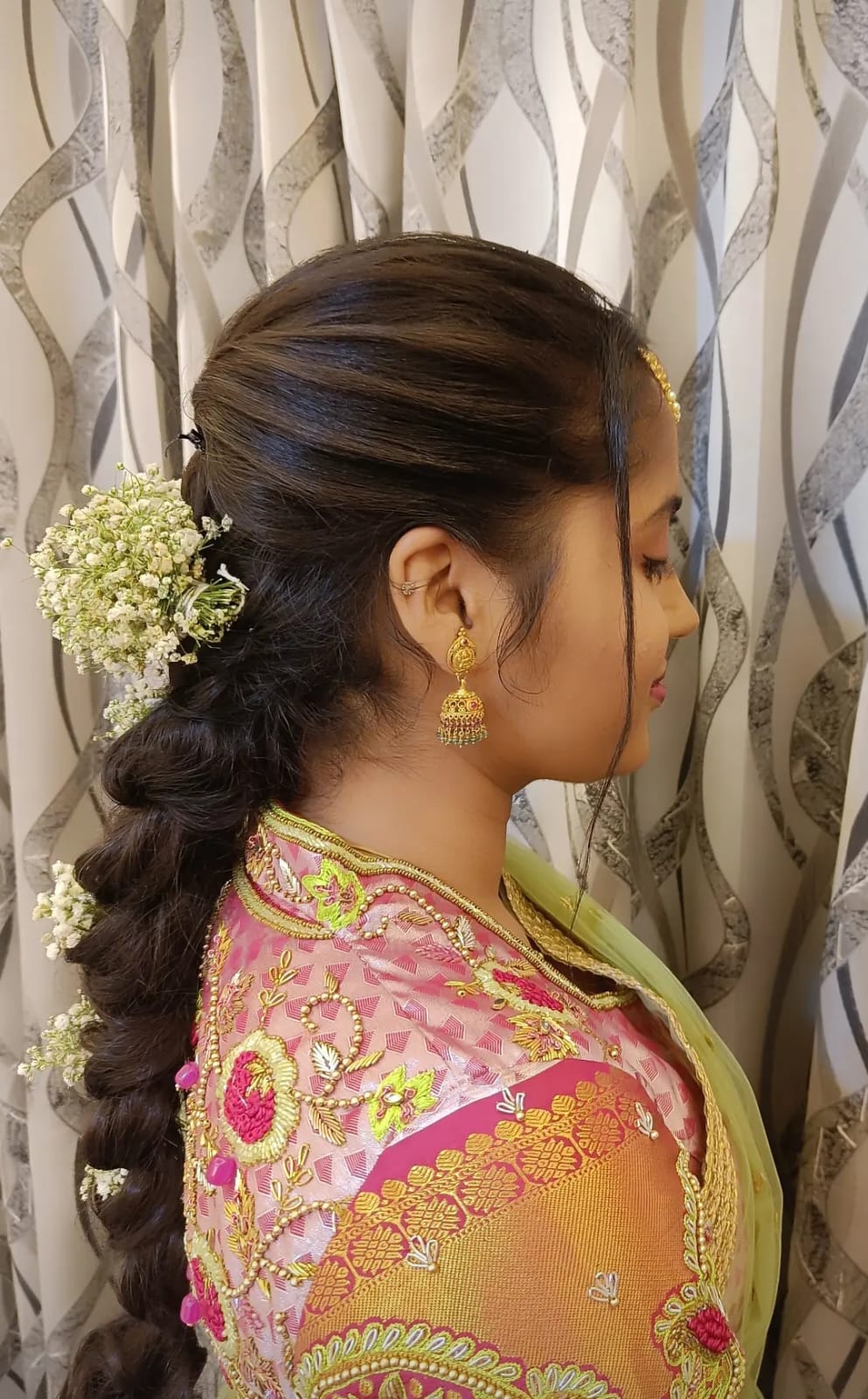 Hairstylist 13