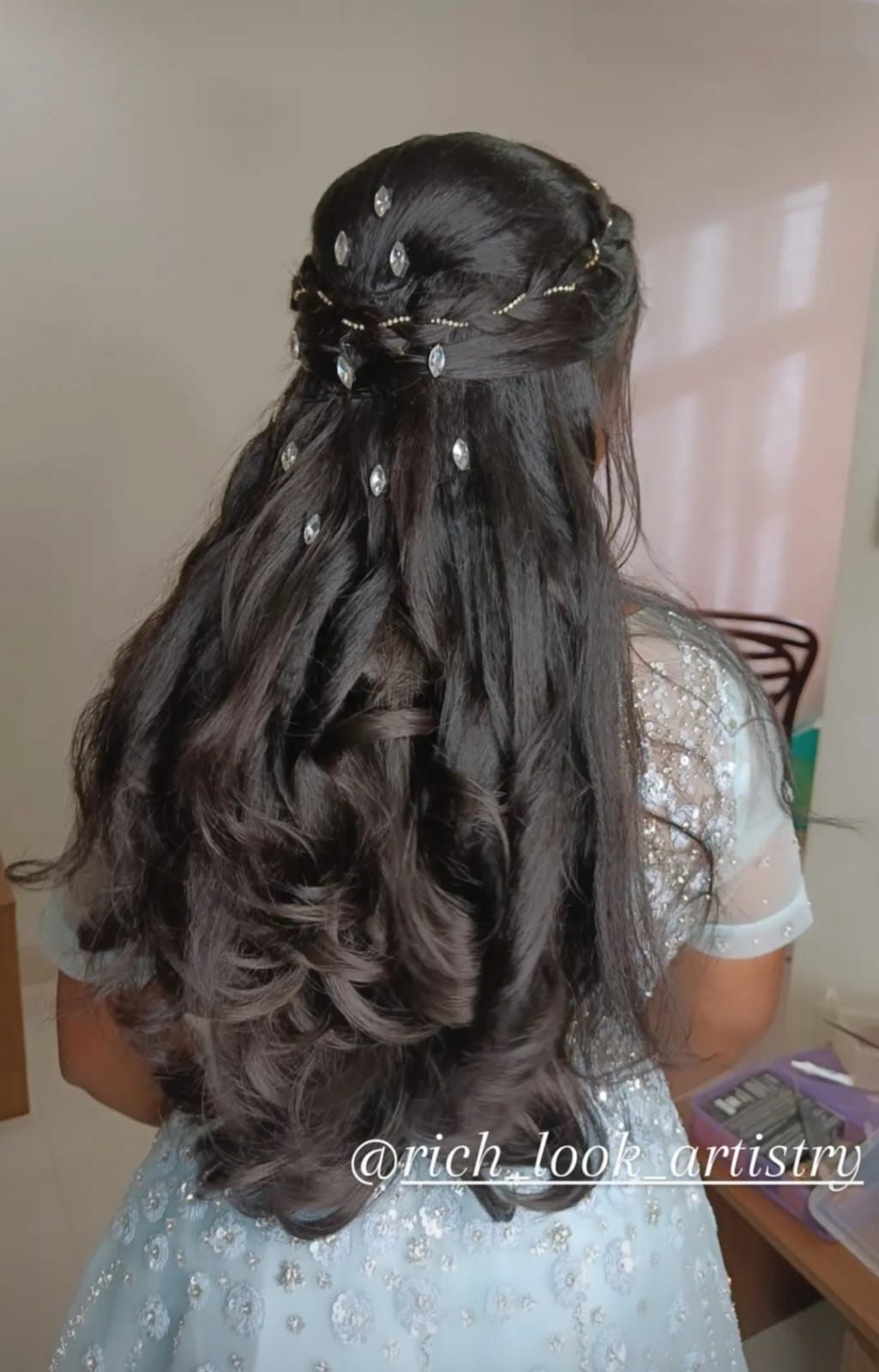 Hairstylist 17