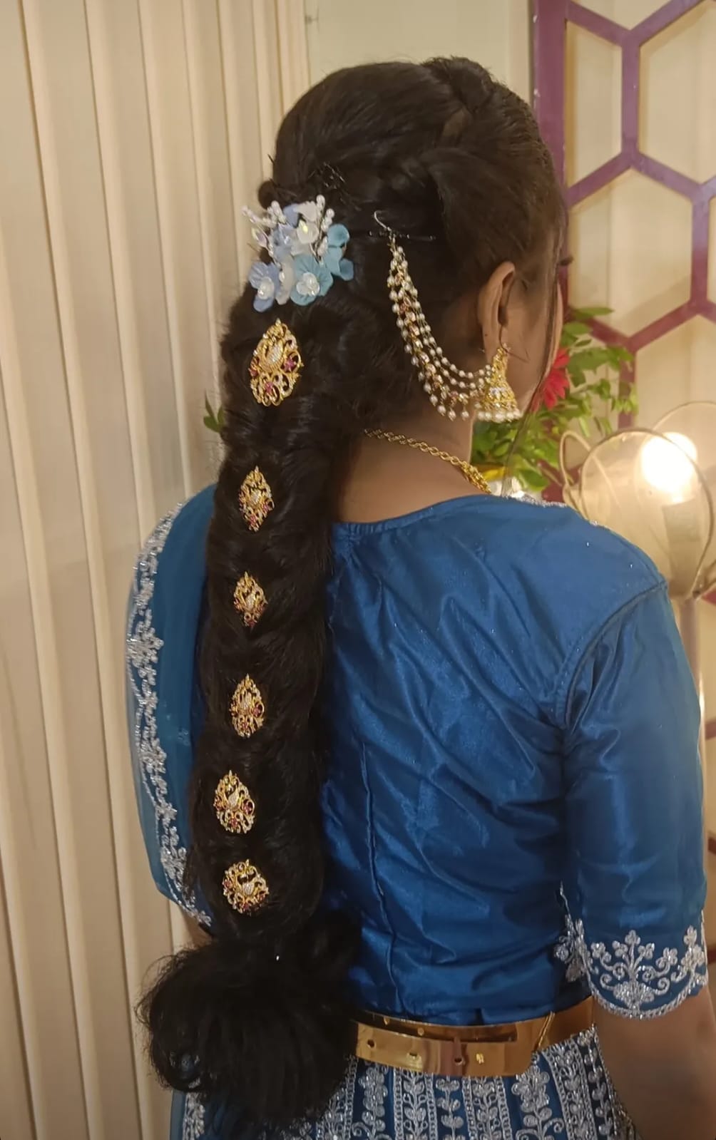 Hairstylist 21